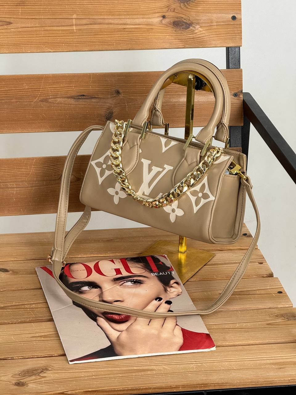 کیف لویی ویتون آویز بزرگ 